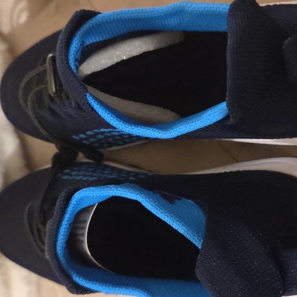 Comfort Wear Orthopedic Navy and Blue Athletic Sneakers - Picture 10 of 11